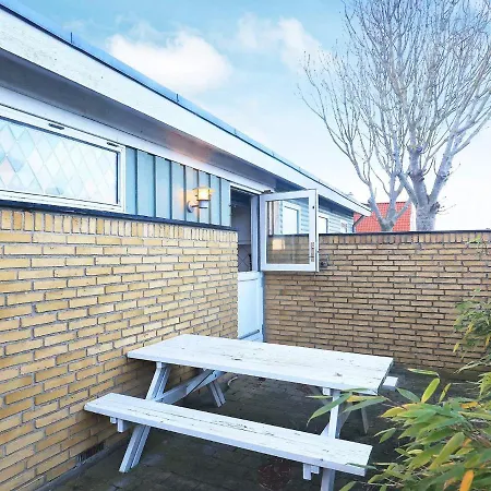 Holiday home Two-bedroom In Assens 1