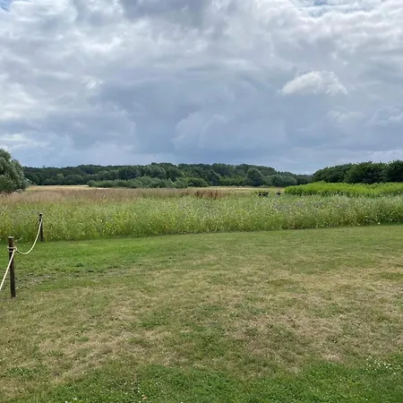 Beachfront Family Retreat - By Traum * Næs