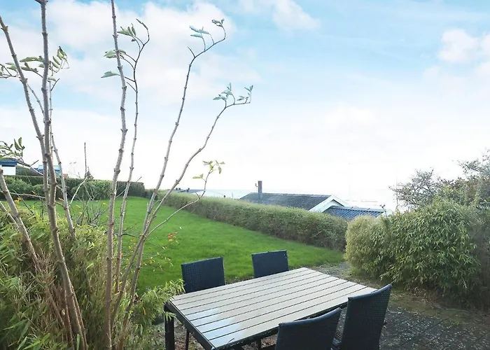 Nyaraló Beachfront Family Retreat - By Traum Næs