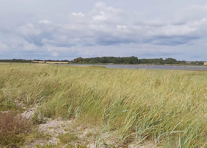 Beachfront Family Retreat - By Traum * Næs